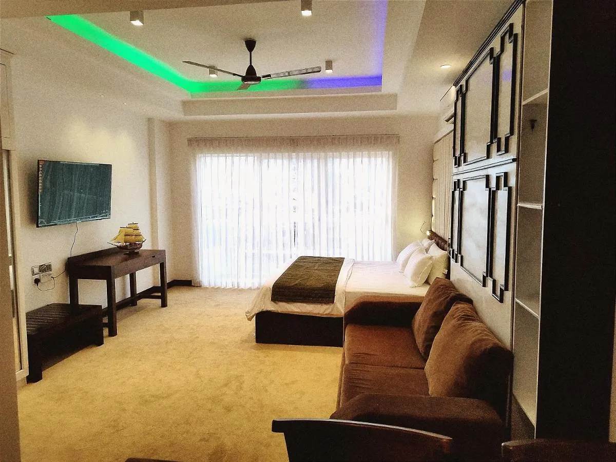 Ocean Breeze Condo By Lake Infinity Negombo Šrí Lanka