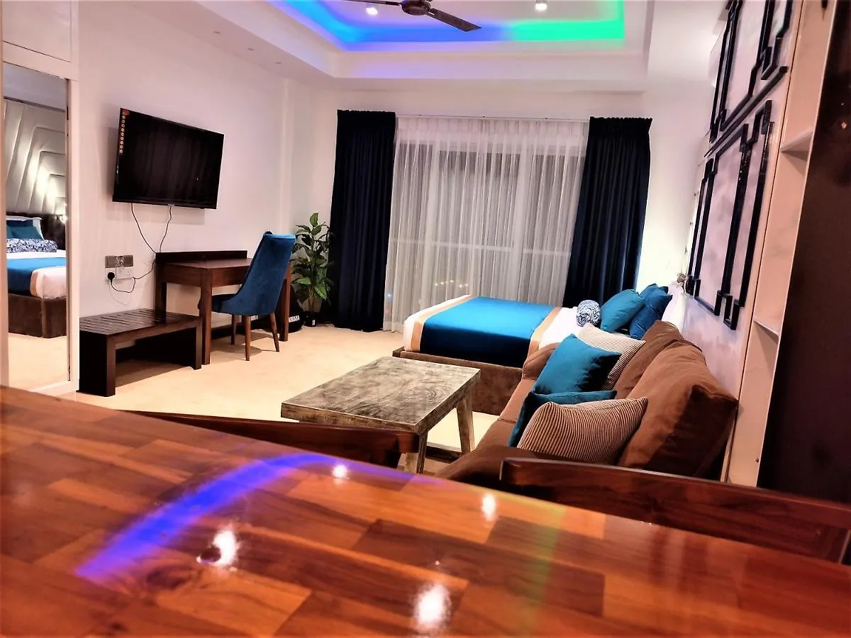 Ocean Breeze Condo By Lake Infinity location